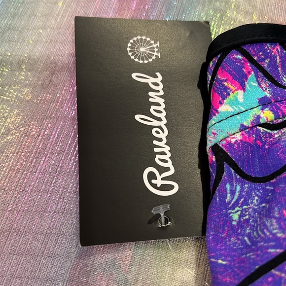 New Keyhole Rave Top - Picture 4 of 8